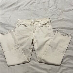 MOTHER Dazzler Ankle Cropped Jeans in Cream Puffs